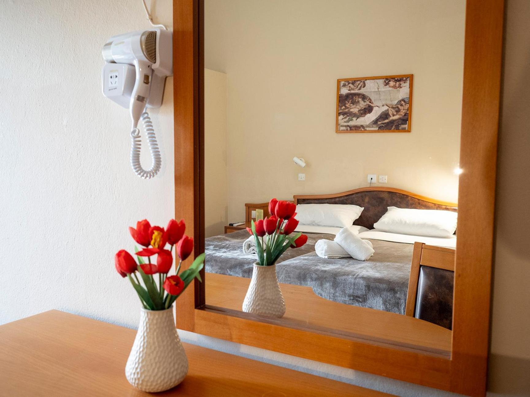 Hotel Sappho Skala Eresou